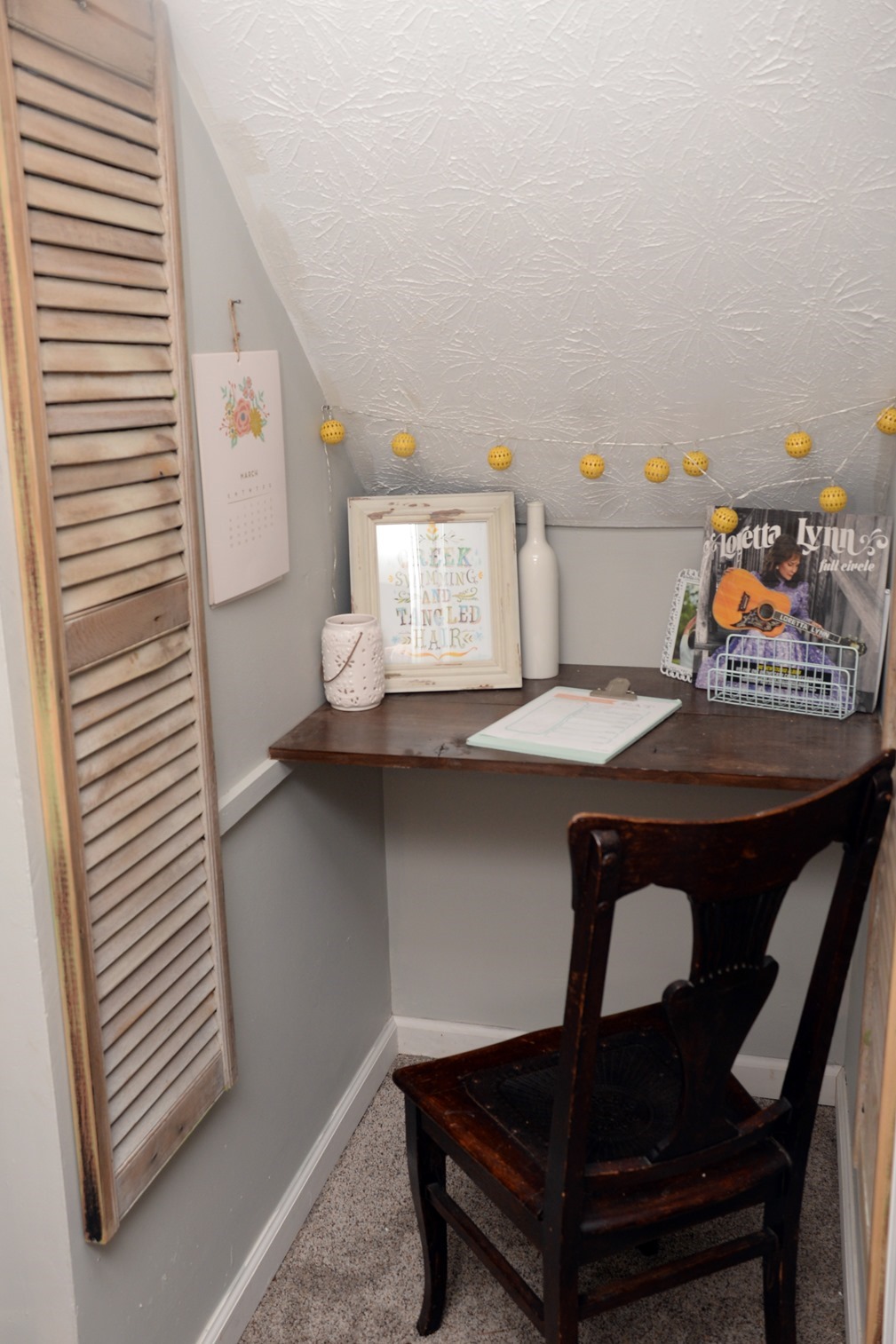 Under stair office makeover (1)
